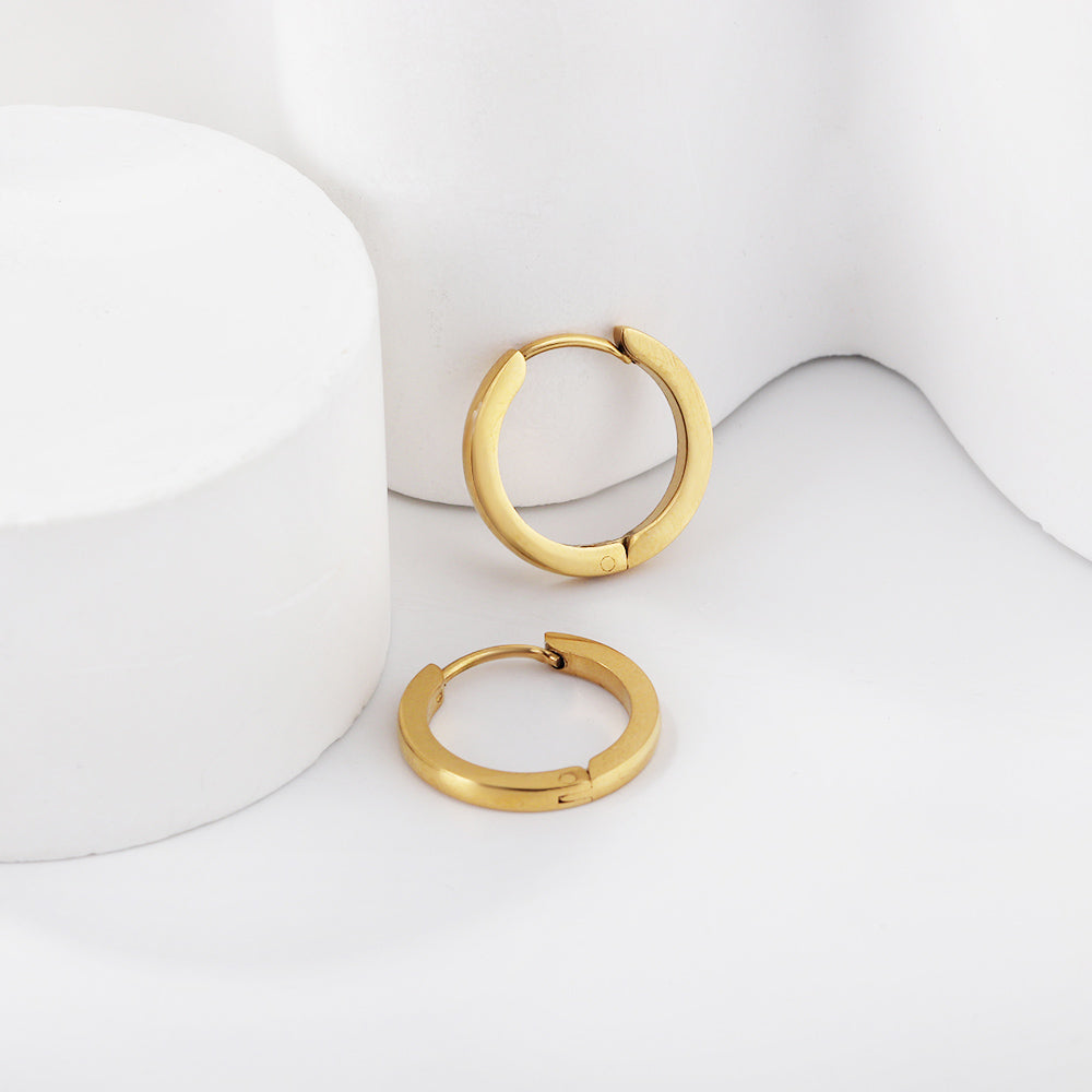 The Amora Hoops